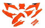 Carenados KTM desp. 2023 + Protectores de Horquilla Naranja Flúor